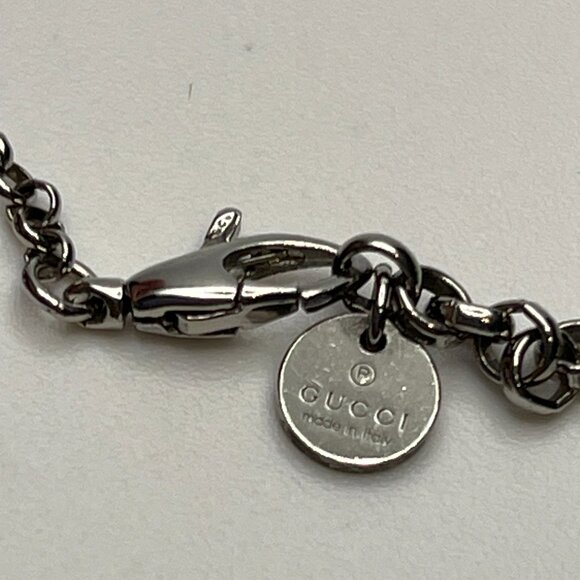 Gucci Textured Interlocking GG Pendant Necklace-Sterling Silver - Preowned - Picture 4 of 8